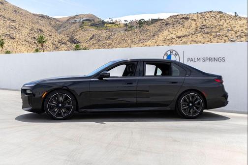 Black Sapphire Metallic 2026 BMW 760 xDrive