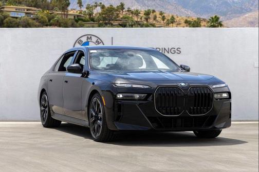 Black Sapphire Metallic 2026 BMW 760 xDrive