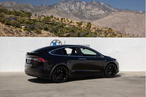 2018 Tesla Model X 75D
