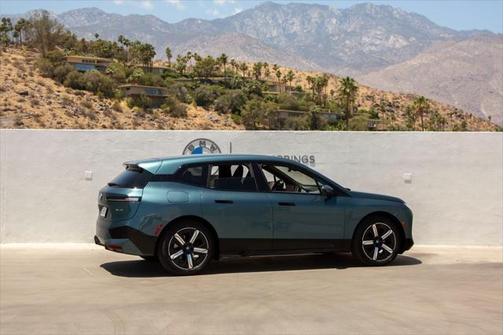 2022 BMW iX xDrive50