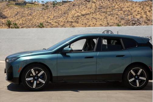 2022 BMW iX xDrive50