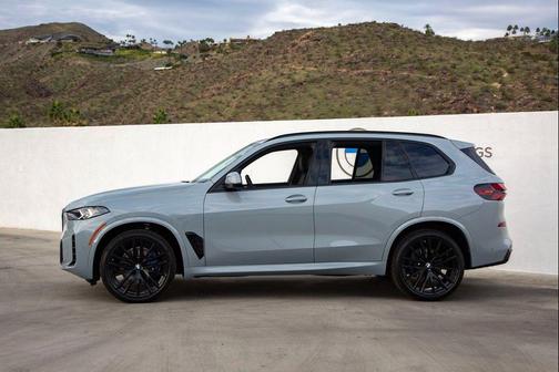 Brooklyn Grey Metallic 2026 BMW X5 xDrive40i