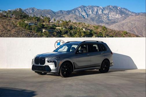 2026 BMW X7 M60i
