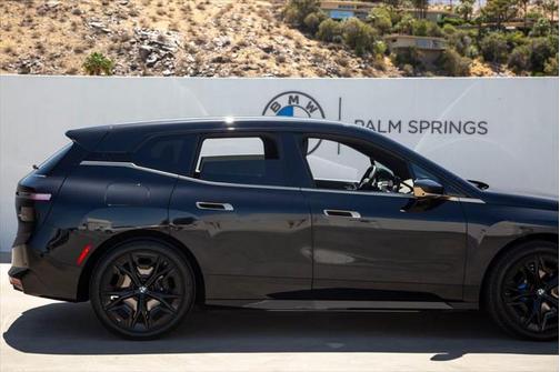 2023 BMW iX M60