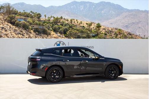 2023 BMW iX M60