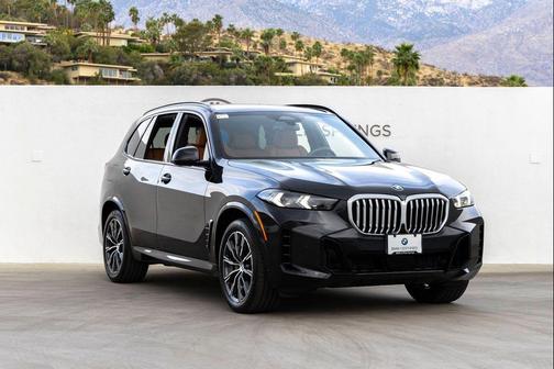 Black Sapphire Metallic 2024 BMW X5 xDrive40i