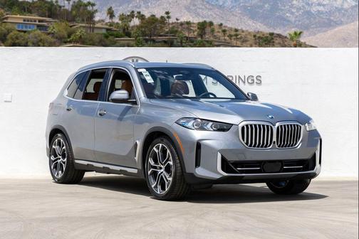 Skyscraper Grey Metallic 2026 BMW X5 PHEV xDrive50e
