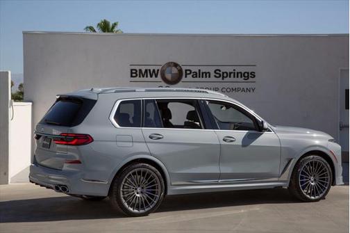 2025 BMW X7 ALPINA XB7