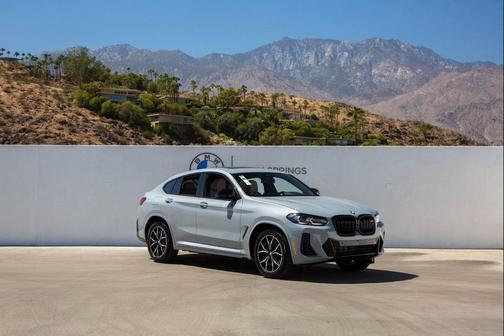 2025 BMW X4 M40i