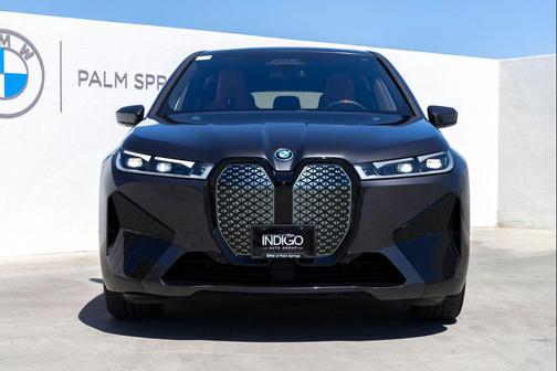 Dark Graphite Metallic 2025 BMW iX M60