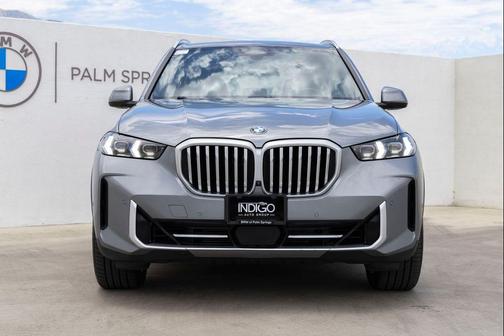 Skyscraper Grey Metallic 2024 BMW X5 xDrive40i