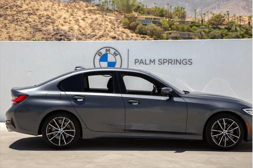2022 BMW 330 330i