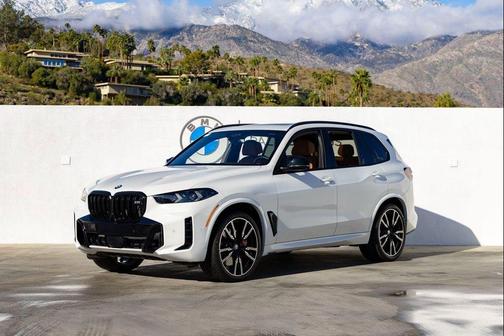 2024 BMW X5 M60i