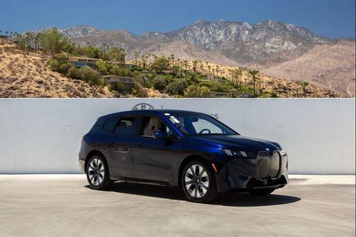 2026 BMW iX xDrive45