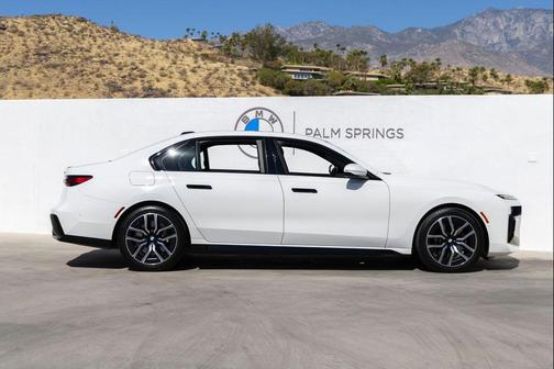 Alpine White 2023 BMW 740 i