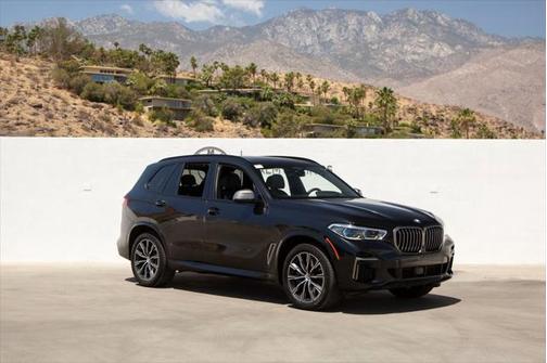 2022 BMW X5 M50i