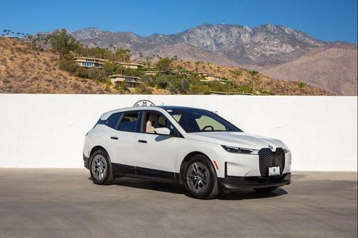 2022 BMW iX xDrive50