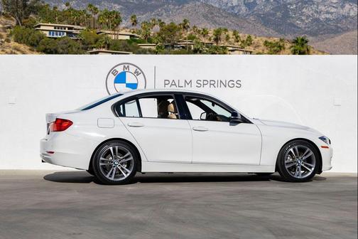 Alpine White 2015 BMW 328 328i