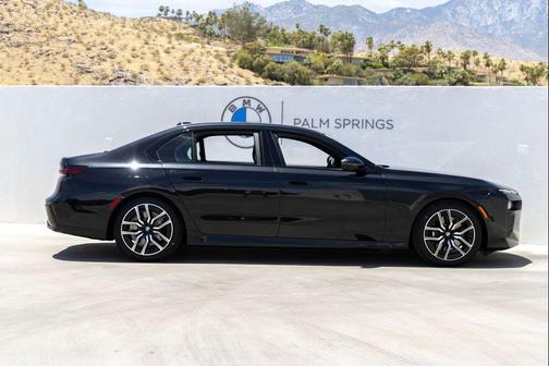 Black Sapphire Metallic 2026 BMW 740 xDrive