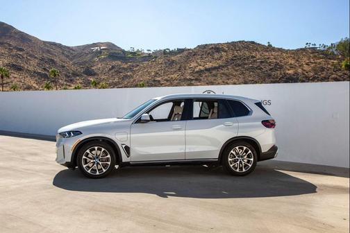2024 BMW X5 PHEV xDrive50e