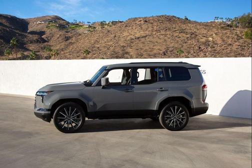 2025 Lexus GX 550 Luxury+