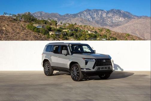 2025 Lexus GX 550 Luxury+