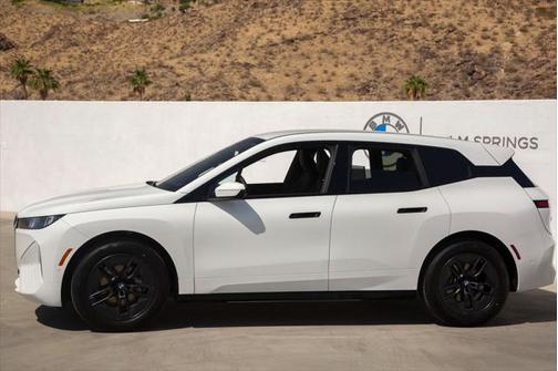 2026 BMW iX xDrive45
