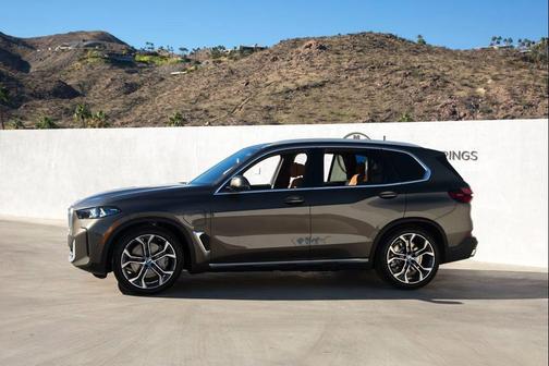 2026 BMW X5 PHEV xDrive50e