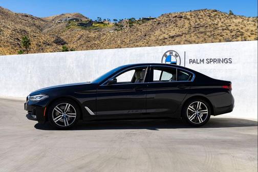 2023 BMW 530 i