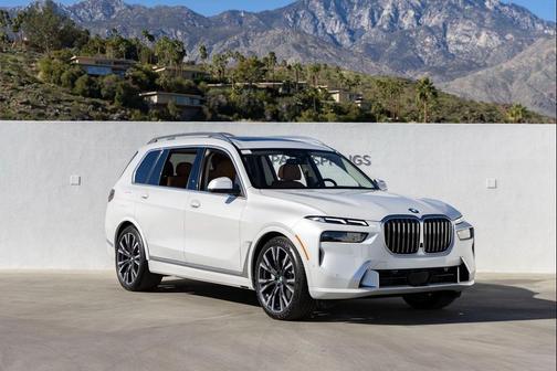 2024 BMW X7 xDrive40i