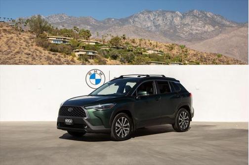 2022 Toyota Corolla Cross XLE