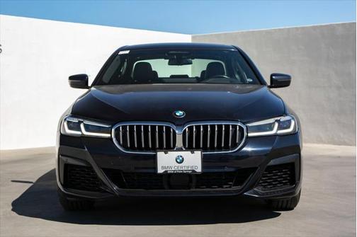2022 BMW 540 i