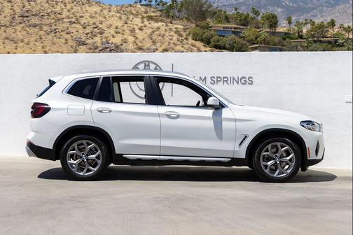 Alpine White 2022 BMW X3 sDrive30i