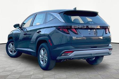 Gray 2026 Hyundai TUCSON SE