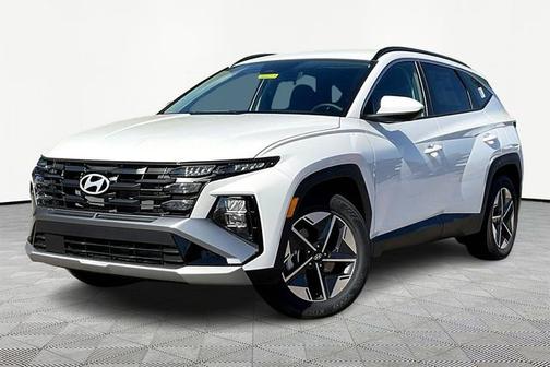White 2026 Hyundai TUCSON SEL