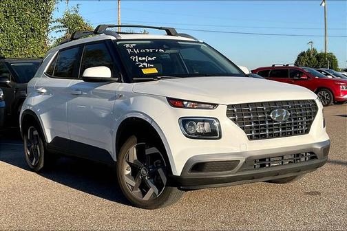 2021 Hyundai VENUE SEL