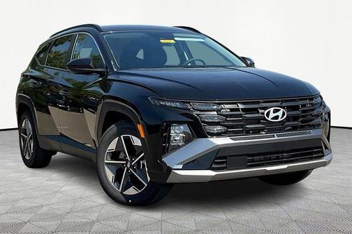 Black 2026 Hyundai TUCSON SEL
