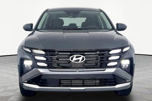 Gray 2026 Hyundai TUCSON SE