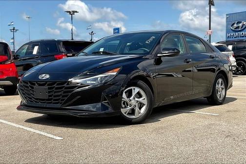2021 Hyundai ELANTRA SE