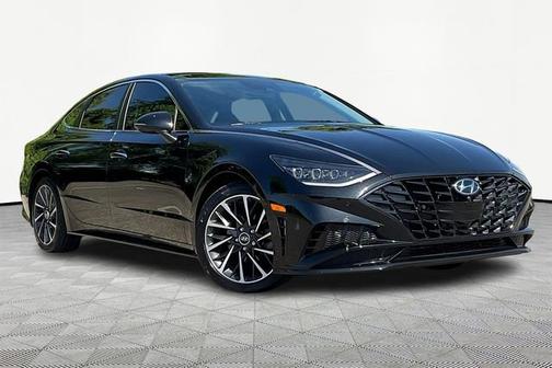 2022 Hyundai SONATA Limited