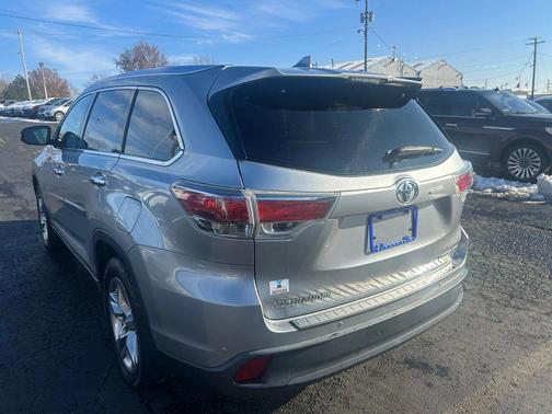 2015 Toyota Highlander Limited Platinum