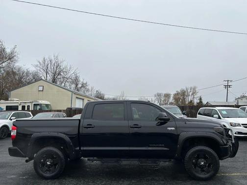 2014 Toyota Tundra Limited