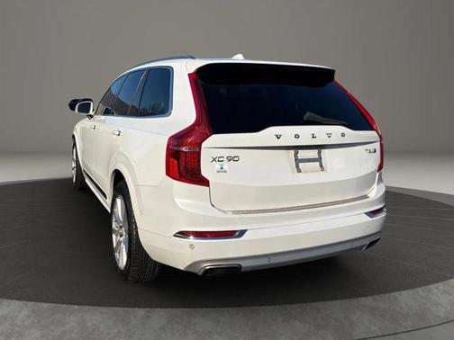 2017 Volvo XC90 T6 Inscription