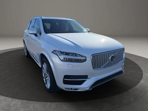 2017 Volvo XC90 T6 Inscription