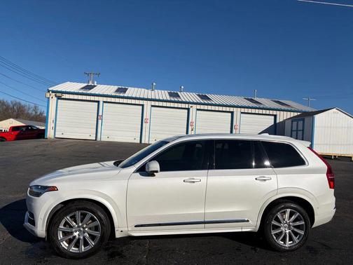 2017 Volvo XC90 T6 Inscription