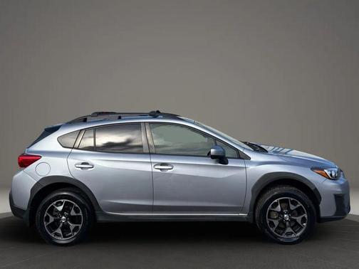 Ice Silver Metallic 2018 Subaru Crosstrek 2.0i Premium