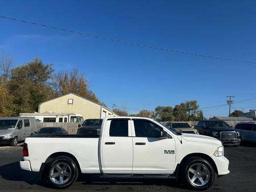 2015 RAM 1500 Tradesman/Express