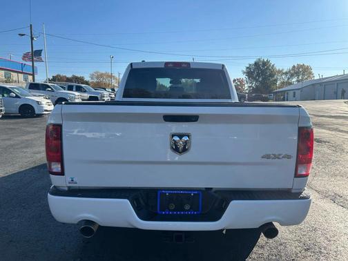 2015 RAM 1500 Tradesman/Express
