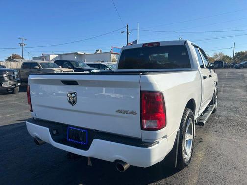 2015 RAM 1500 Tradesman/Express