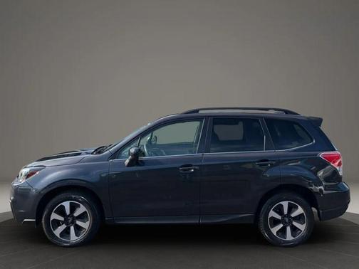 Dark Gray Metallic 2017 Subaru Forester 2.5i Limited
